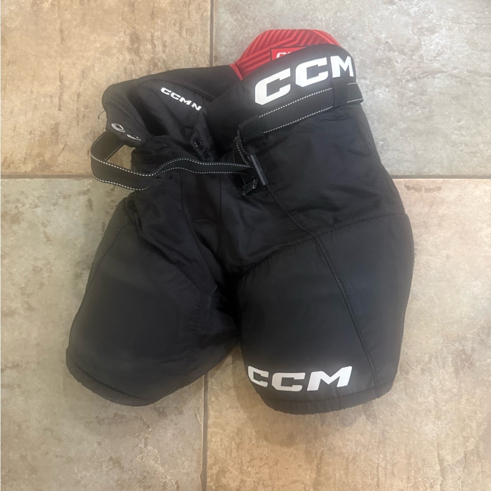 CCM hockey breezers Youth small